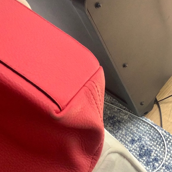 EUC Leather Kate Spade Shoulder Bag W/ 2 Straps - Picture 9 of 14